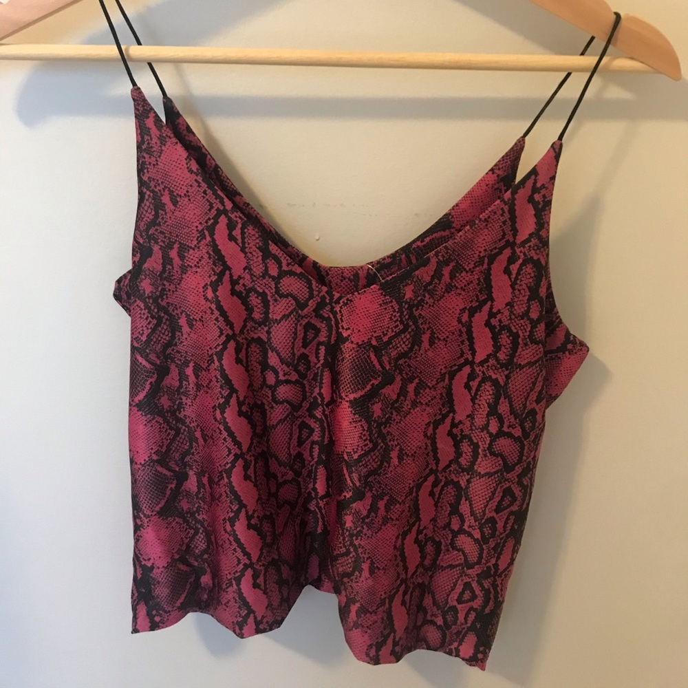 Silky tank